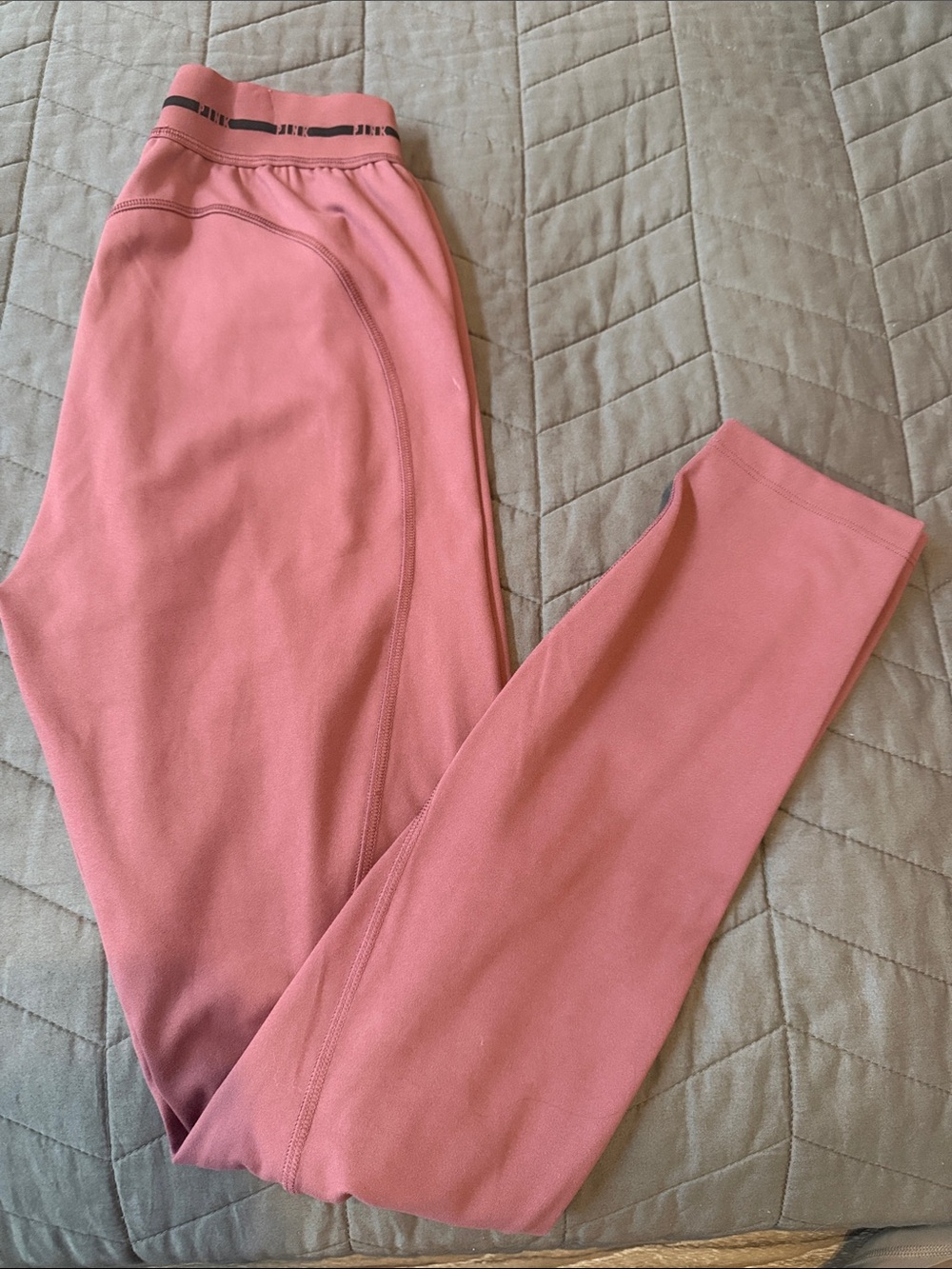 PINK Victoria's Secret Coral Pink Leggings